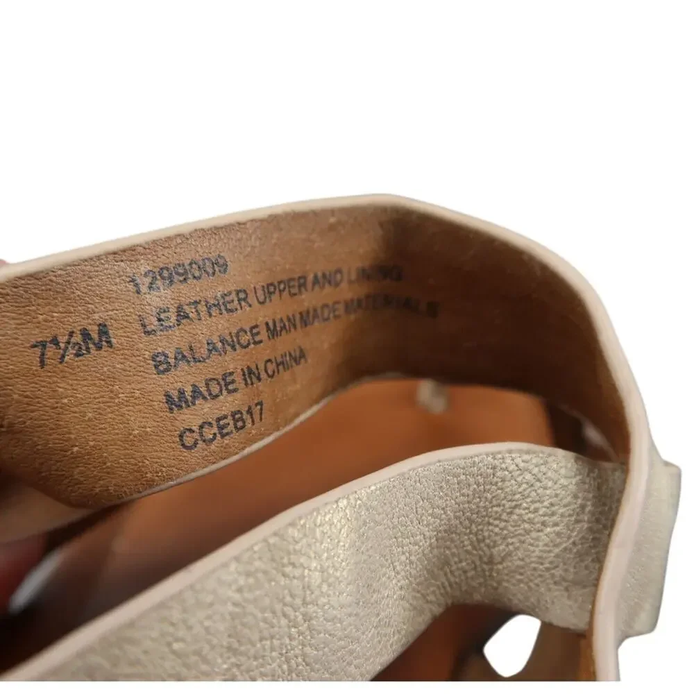Sofft Shoes Womens 7.5 Sandals Fashion Leather Slingback Casual Bena Metallic
